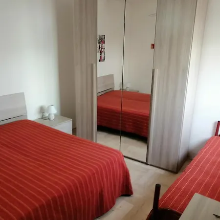 Casa 200 Mt A Piedi Spiaggia, Wifi Barbecue Clima Parcheggio Casa vacanze *